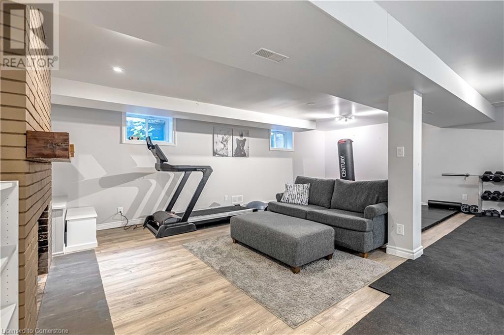 Photo 21 of 5585 Belmont Avenue, Niagara Falls ON