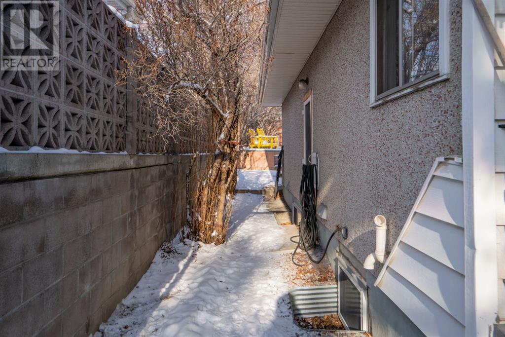 Multi-family House Bungalow for Sale in   Avenue SW Parkhill Calgary 