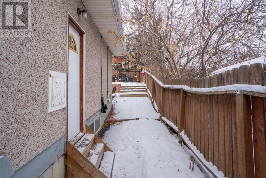 Multi-family House Bungalow for Sale in   Avenue SW Parkhill Calgary 