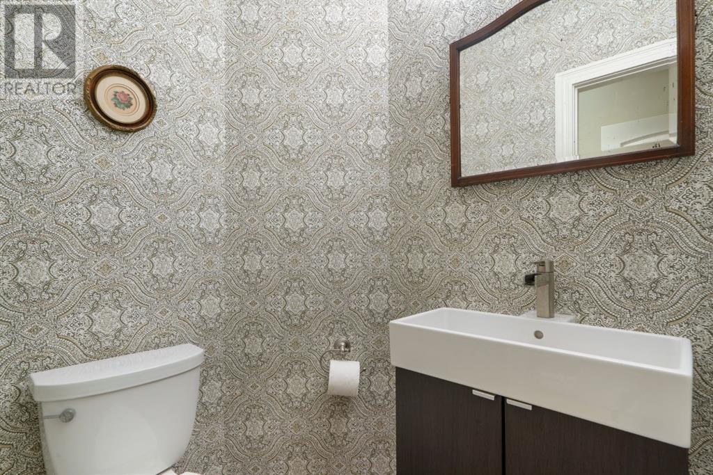 Single Family House for Sale in   Street SW West Springs Calgary 