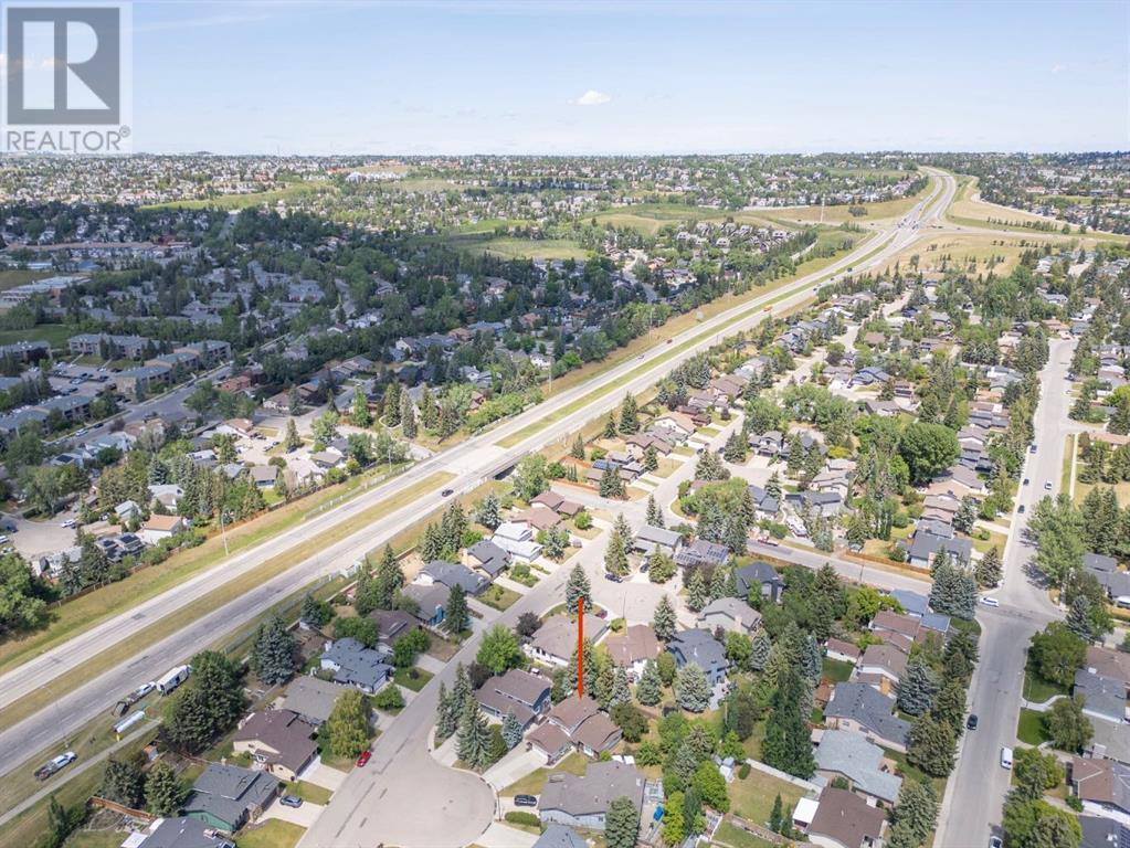 Single Family House for Sale in  Dalcastle Mews NW Dalhousie Calgary 
