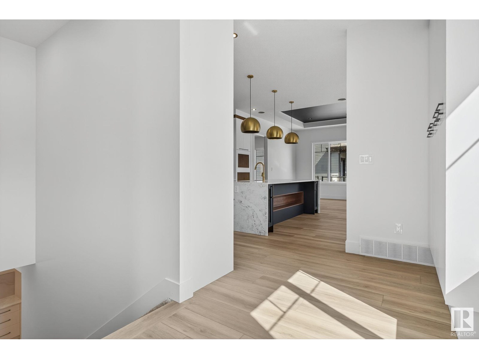 Photo 6 of 296 165 Av Ne, Edmonton AB