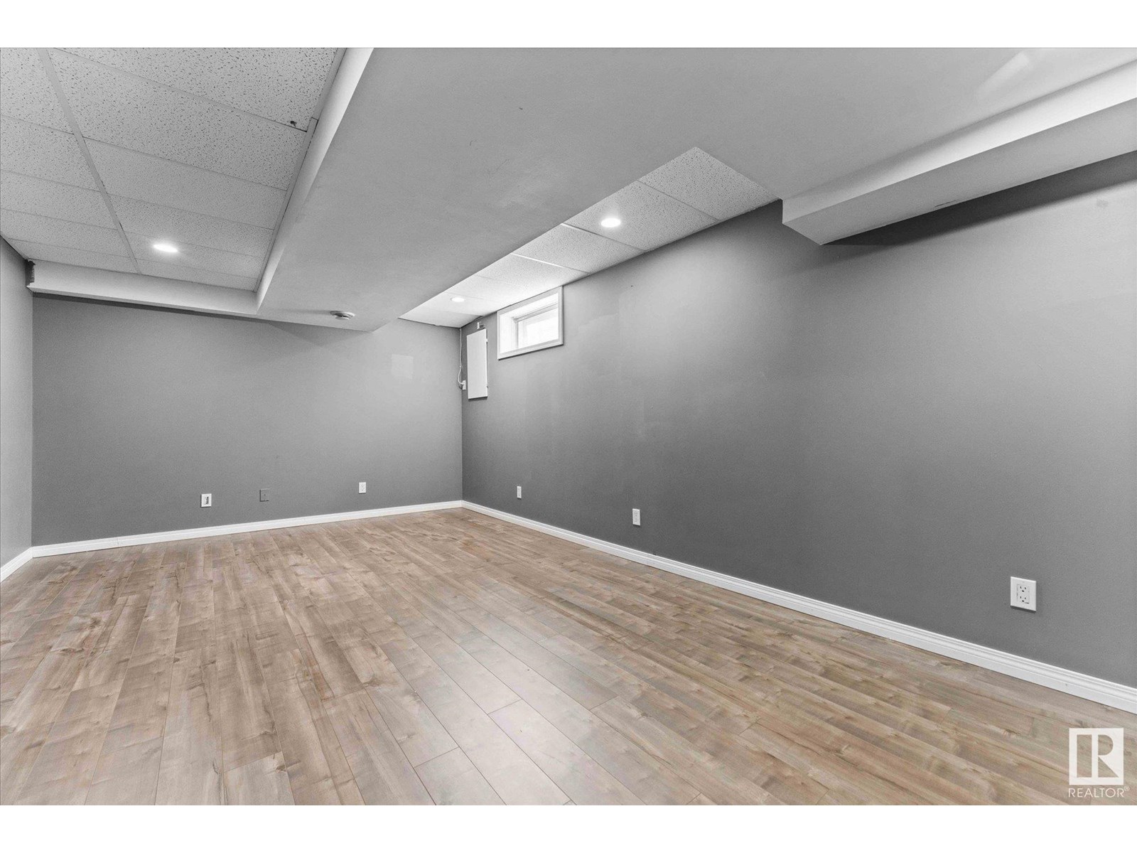 Photo 24 of 33 Westglen Cr, Spruce Grove AB