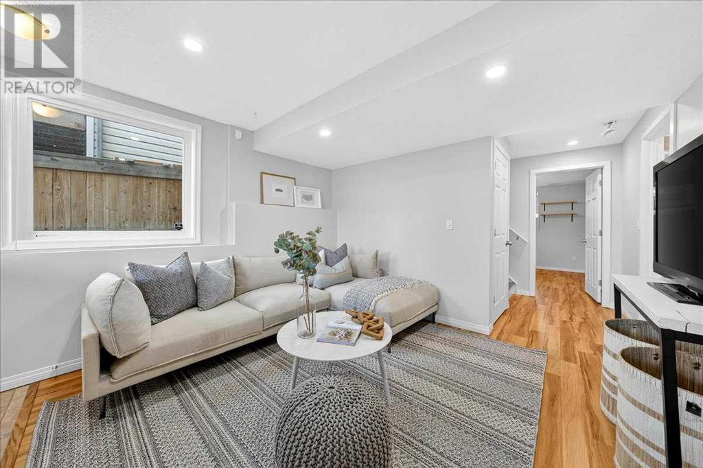 Single Family House for Sale in  Covemeadow Road NE Coventry Hills Calgary 
