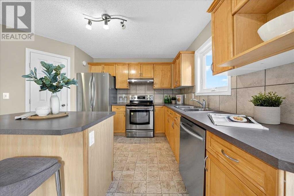 Single Family House for Sale in  Covemeadow Road NE Coventry Hills Calgary 