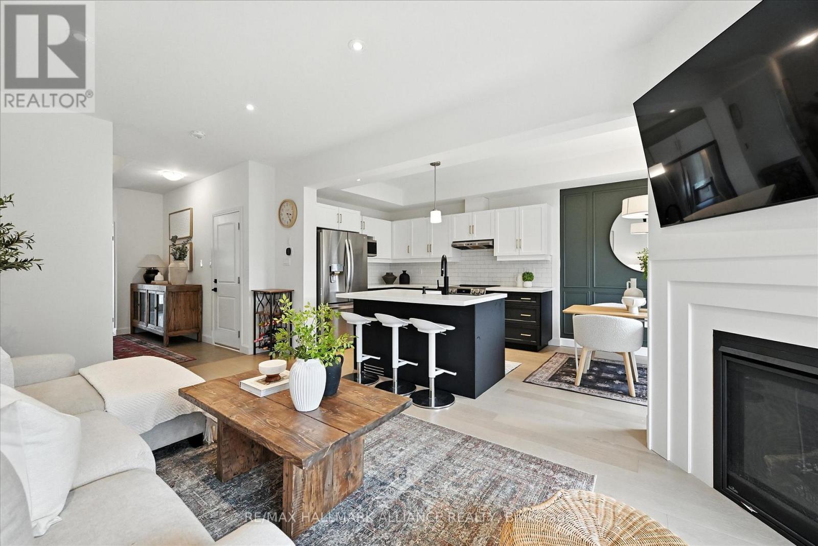 Single Family House for Sale in  SOUTHAM LANE Hamilton (Mountview) 