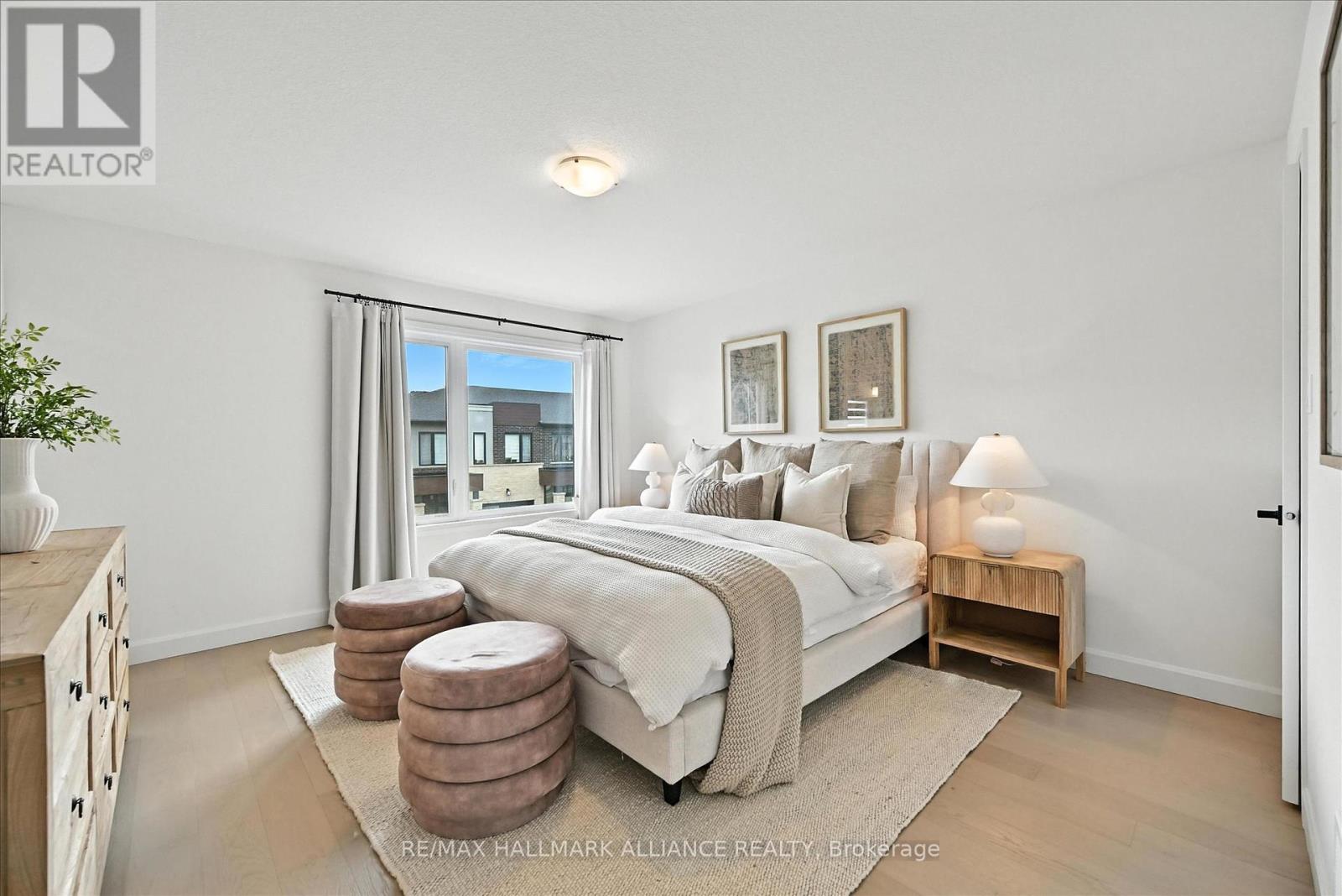 Single Family House for Sale in  SOUTHAM LANE Hamilton (Mountview) 