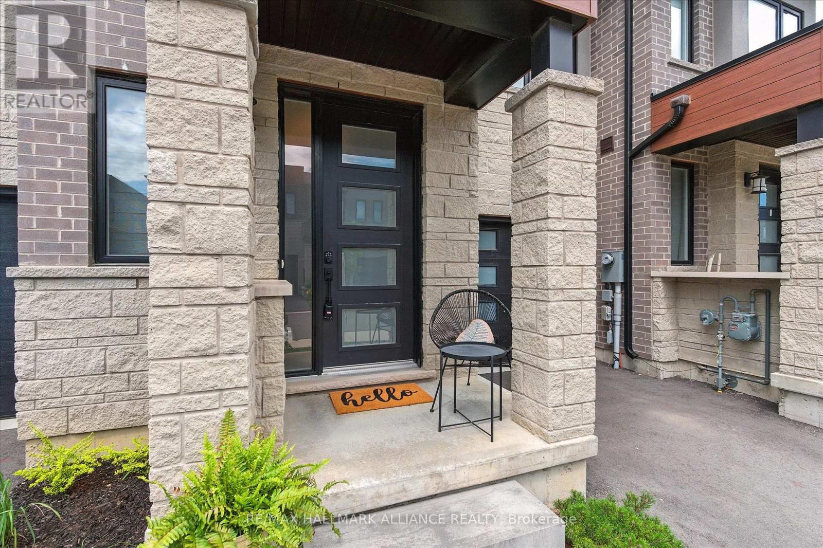 Single Family House for Sale in  SOUTHAM LANE Hamilton (Mountview) 