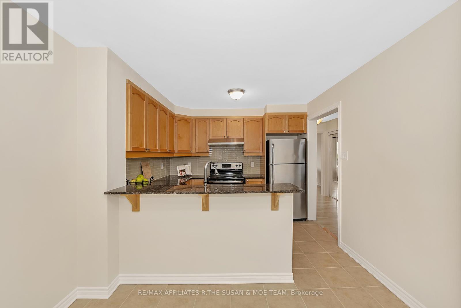 Photo 36 of 503 Coldwater Crescent, Ottawa ON