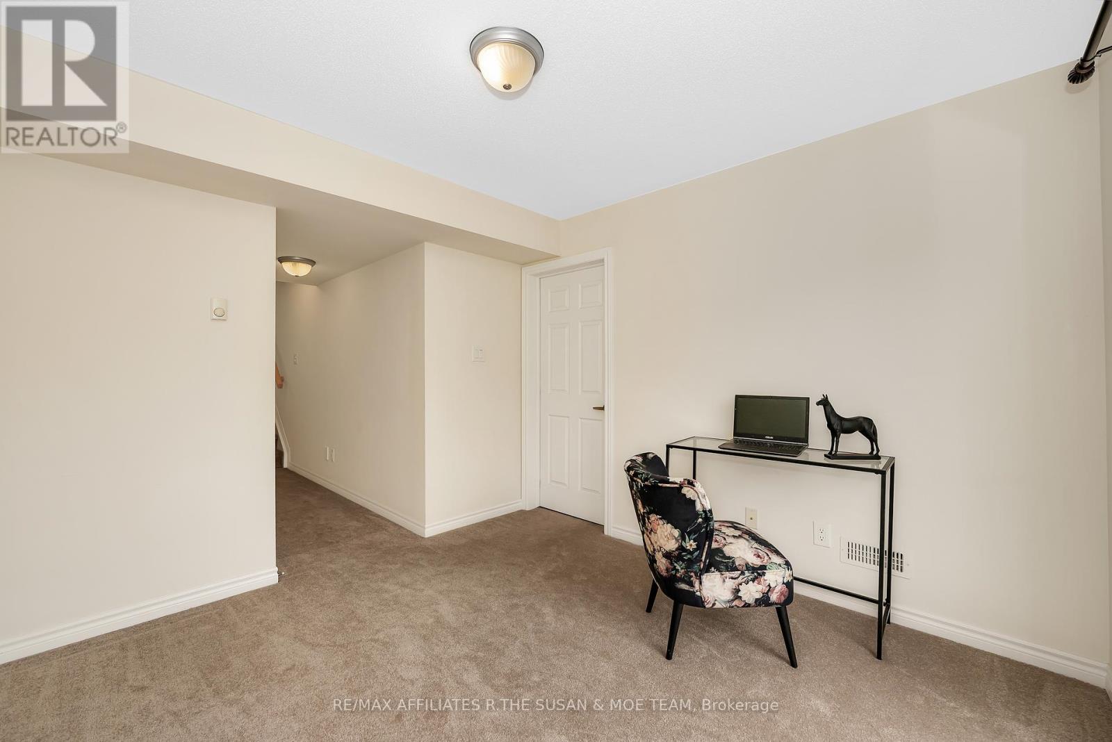 Photo 37 of 503 Coldwater Crescent, Ottawa ON