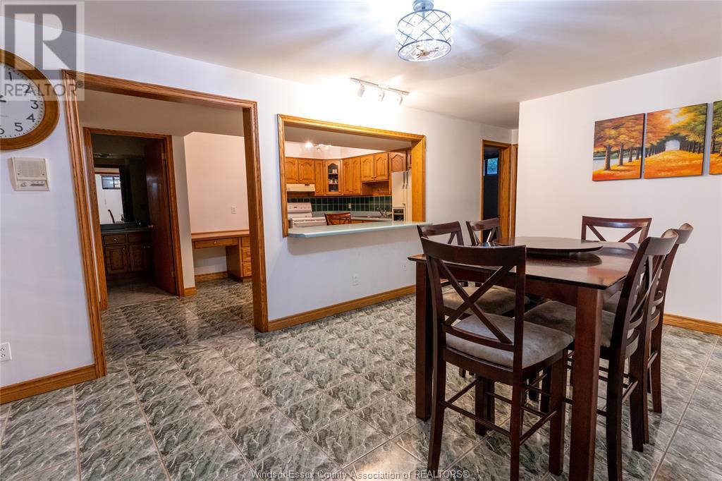 Photo 29 of 12310 Candlewood, Tecumseh ON