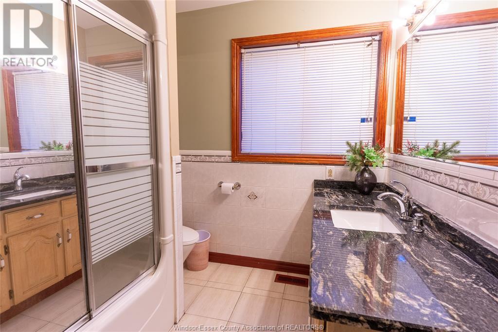 Photo 22 of 12310 Candlewood, Tecumseh ON