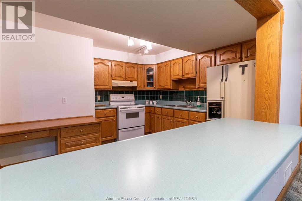 Photo 31 of 12310 Candlewood, Tecumseh ON