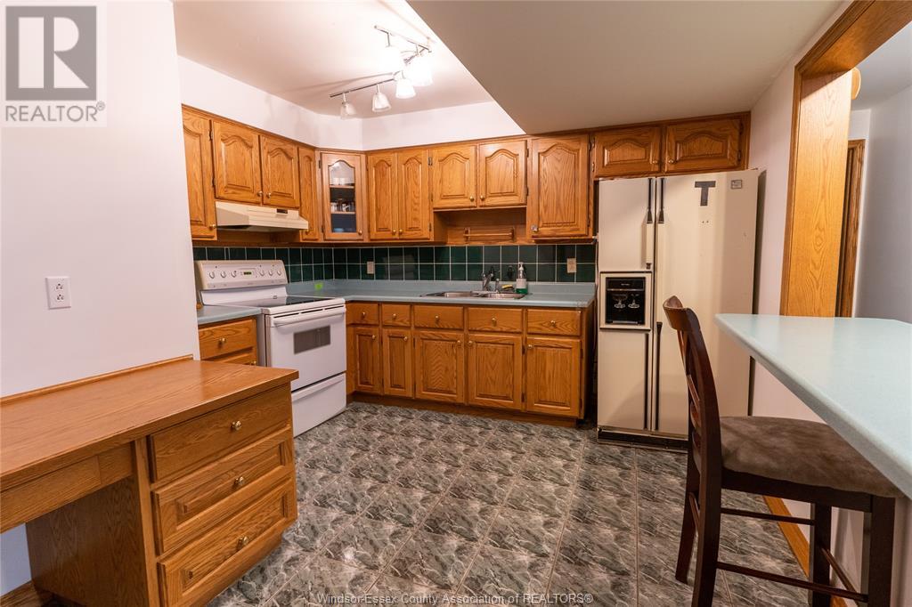 Photo 30 of 12310 Candlewood, Tecumseh ON