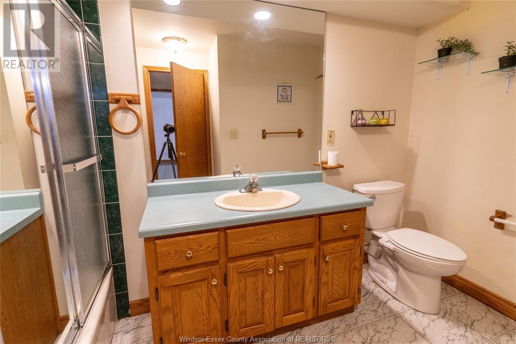Photo 33 of 12310 Candlewood, Tecumseh ON