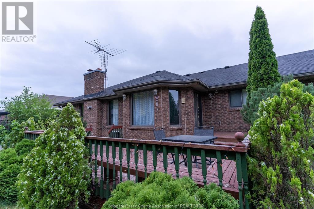 Photo 45 of 12310 Candlewood, Tecumseh ON
