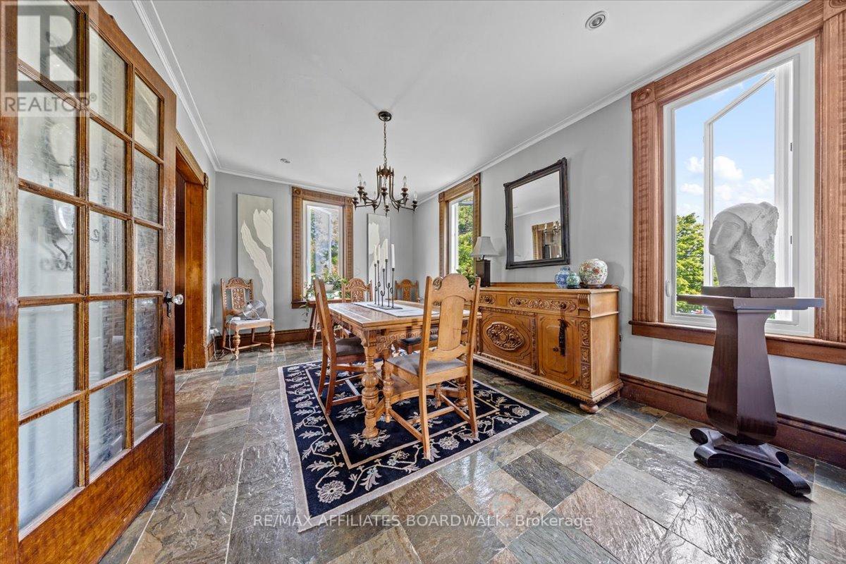 Photo 32 of 119 Oakel Street, Leeds And The Thousand Islands ON