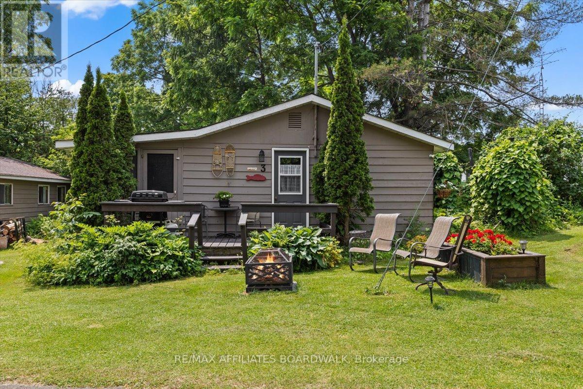 Photo 5 of 119 Oakel Street, Leeds And The Thousand Islands ON