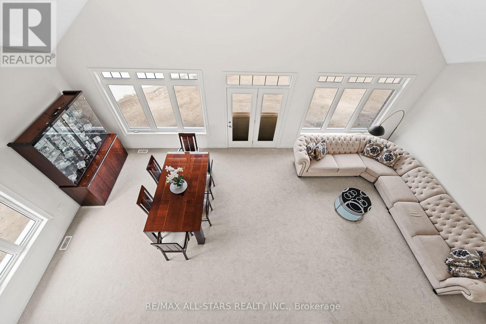 Photo 32 of 4 Palmira Drive, Georgina ON