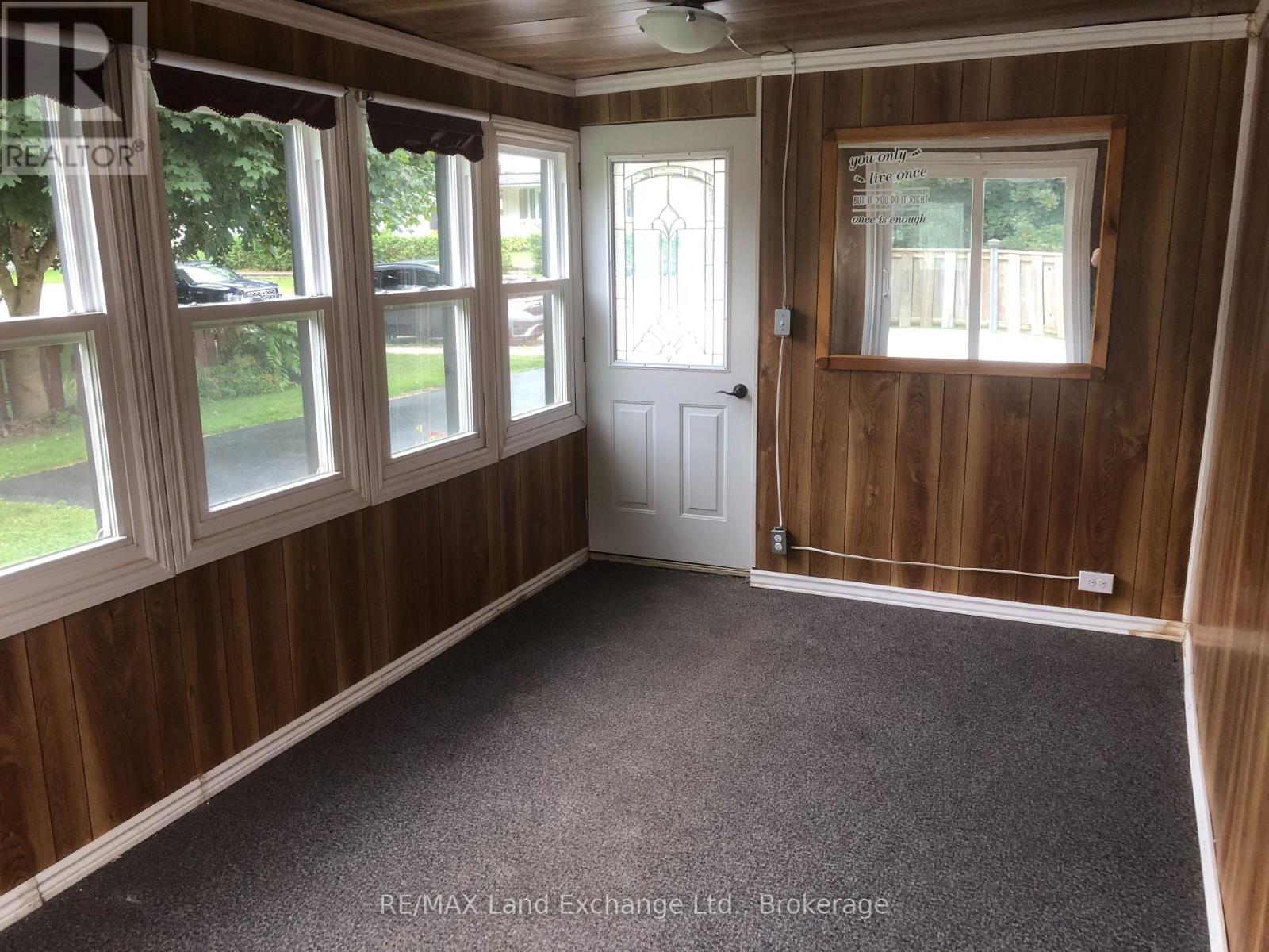 Photo 15 of 204 Amelia Street, Brockton ON