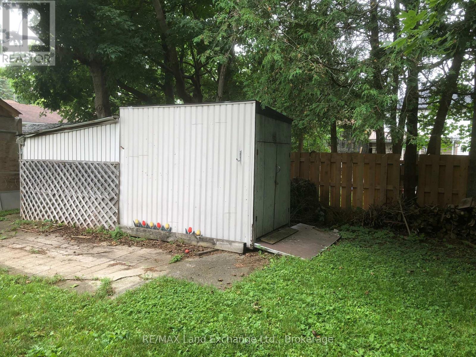 Photo 28 of 204 Amelia Street, Brockton ON