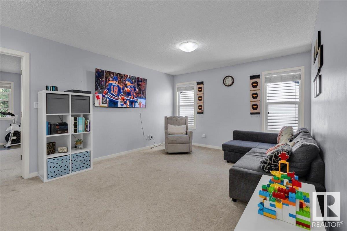 Photo 22 of 2585 Cole Cr Sw, Edmonton AB