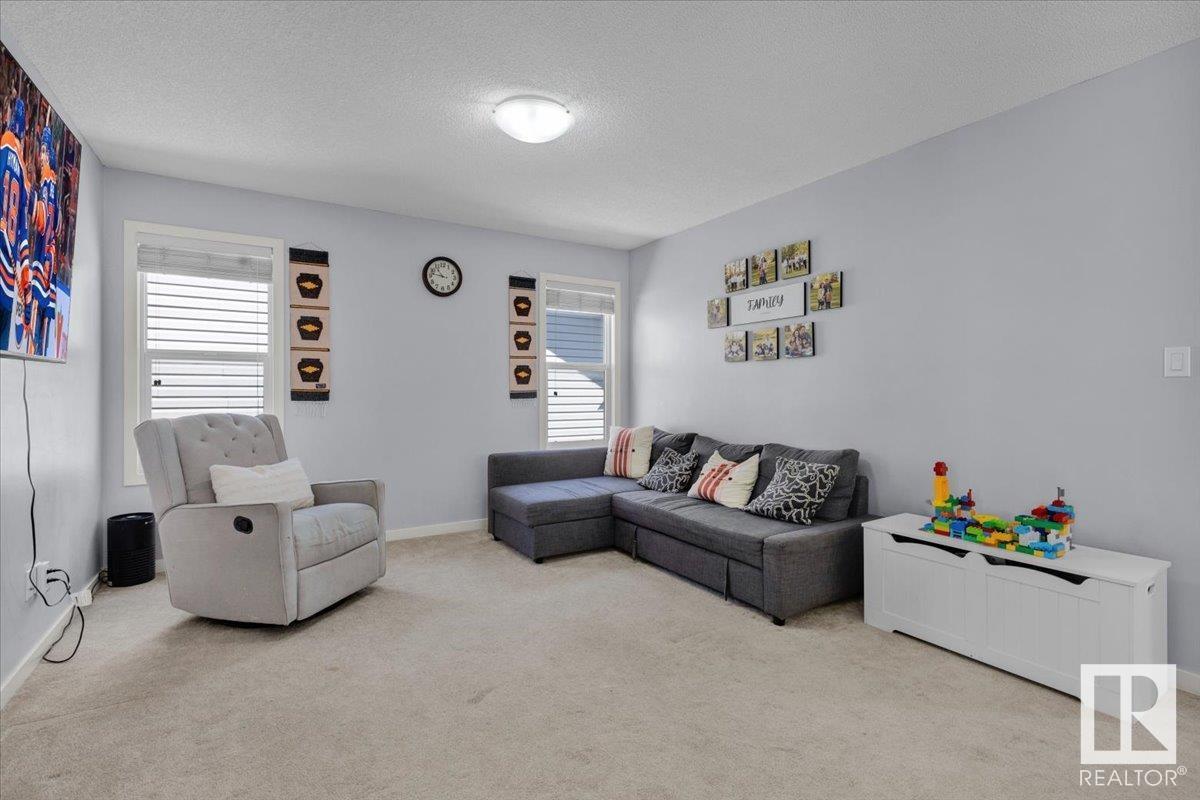 Photo 23 of 2585 Cole Cr Sw, Edmonton AB
