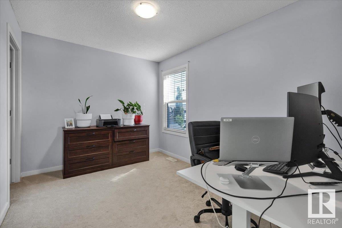 Photo 31 of 2585 Cole Cr Sw, Edmonton AB