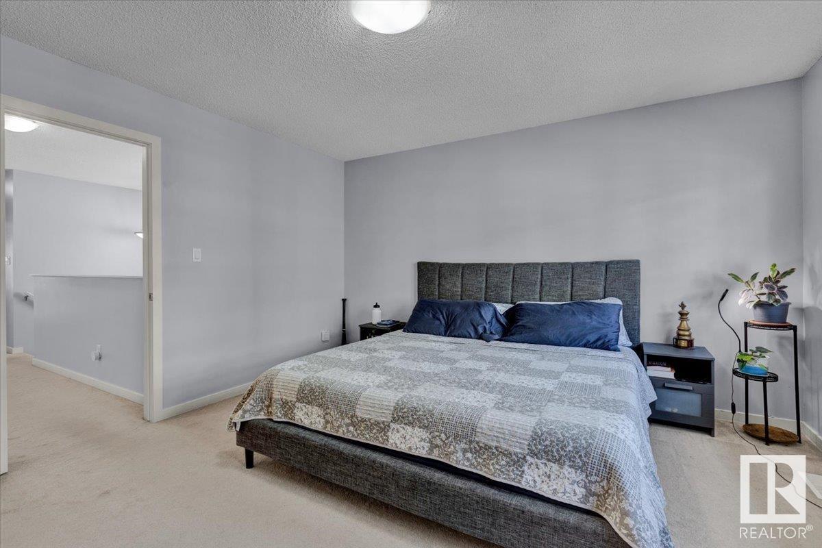 Photo 34 of 2585 Cole Cr Sw, Edmonton AB