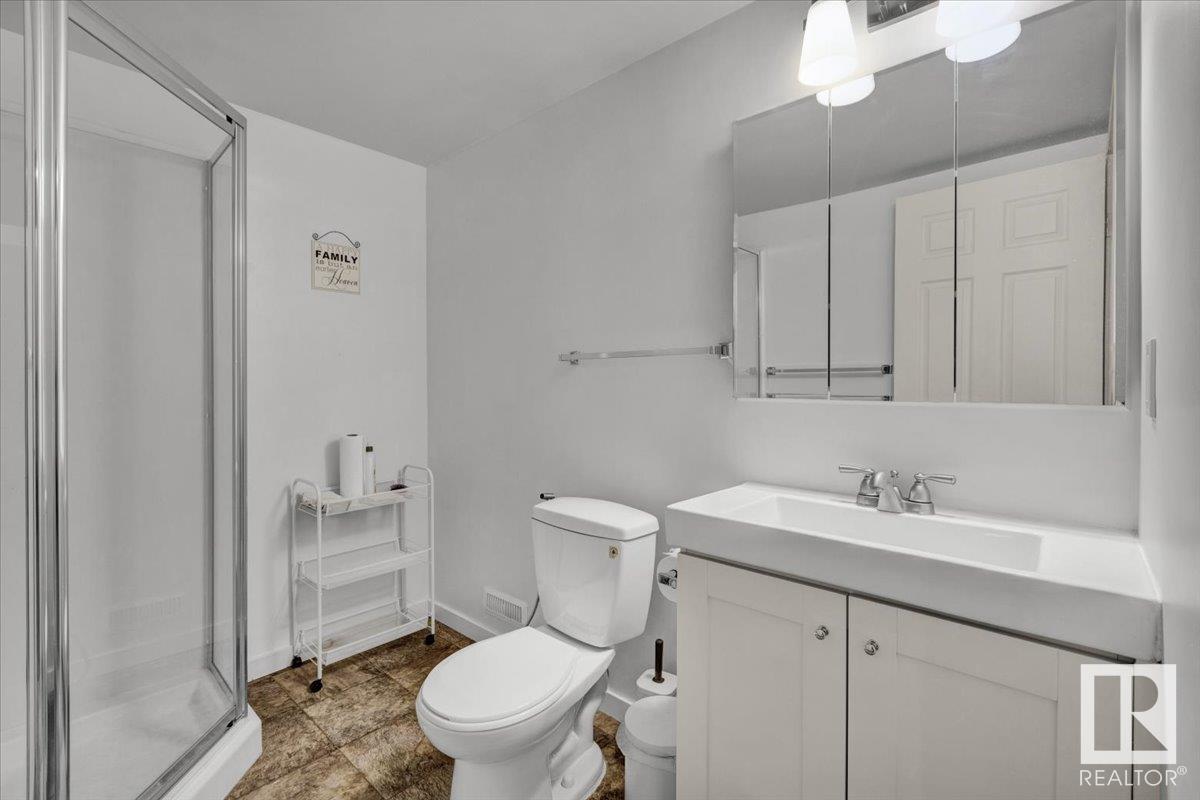 Photo 45 of 2585 Cole Cr Sw, Edmonton AB