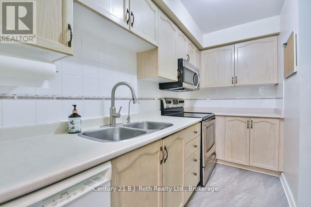 Photo 31 of 9 492 Laclie Street, Orillia ON