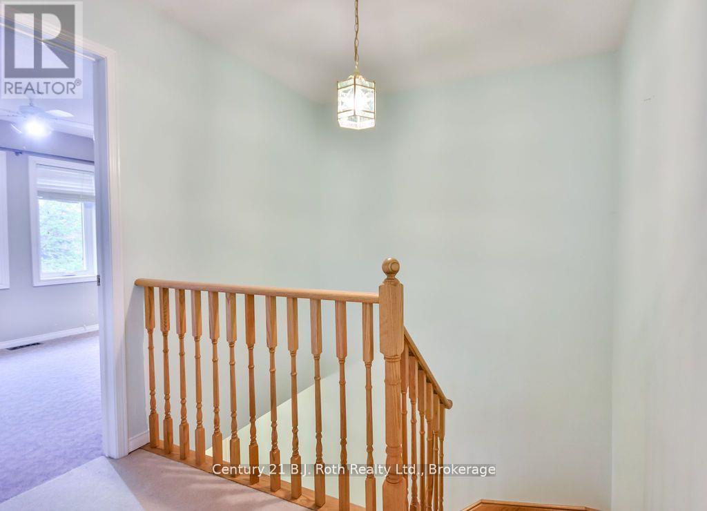 Photo 30 of 9 492 Laclie Street, Orillia ON