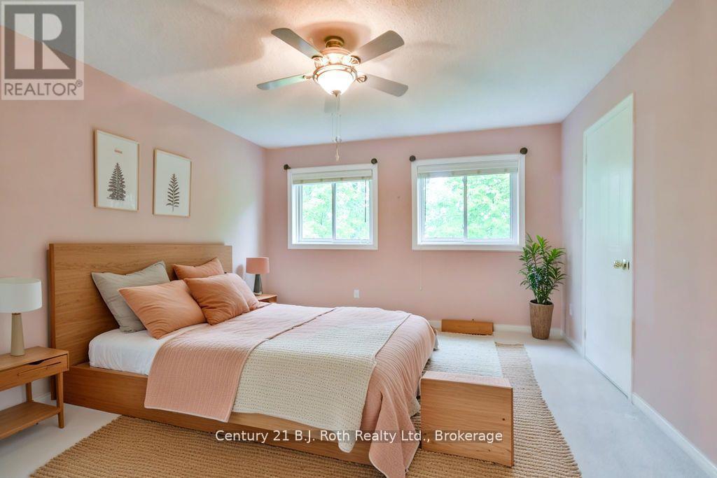 Photo 41 of 9 492 Laclie Street, Orillia ON