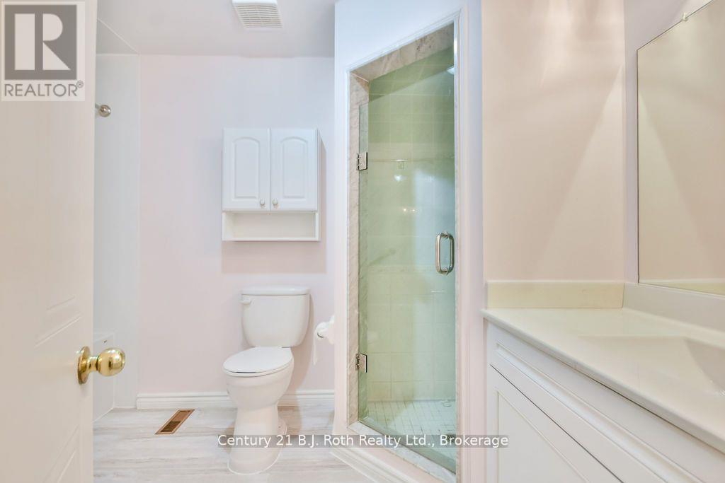 Photo 13 of 9 492 Laclie Street, Orillia ON