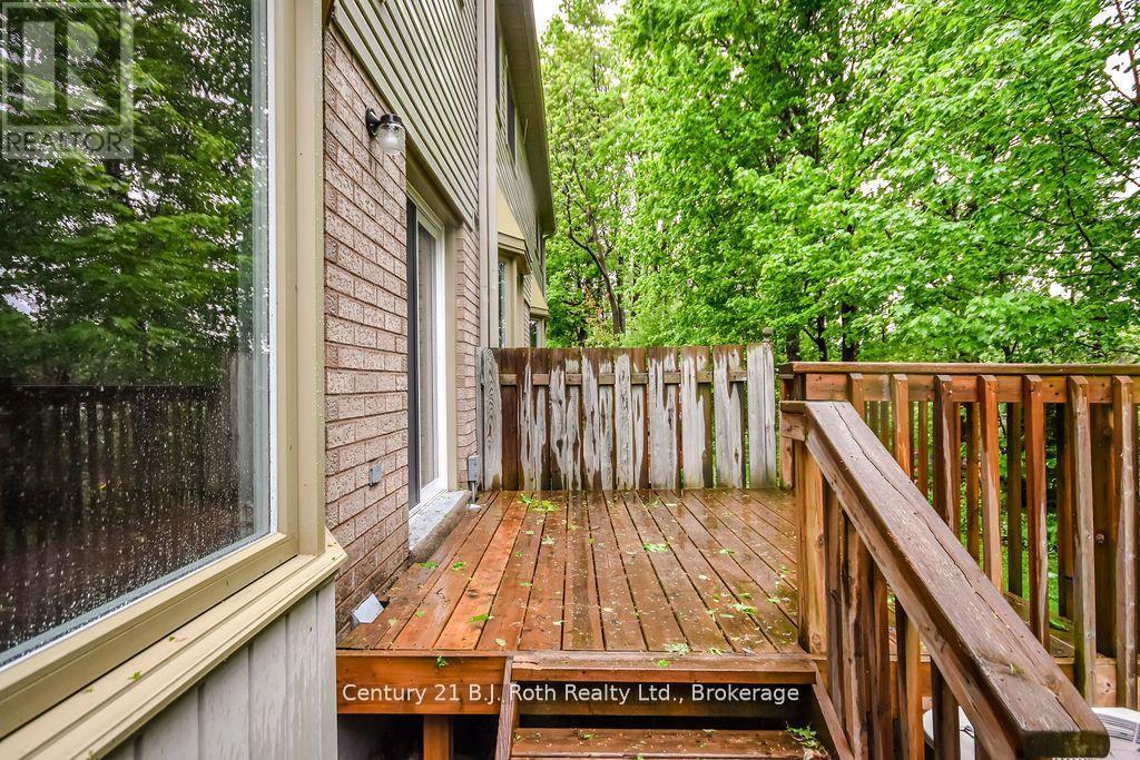 Photo 3 of 9 492 Laclie Street, Orillia ON