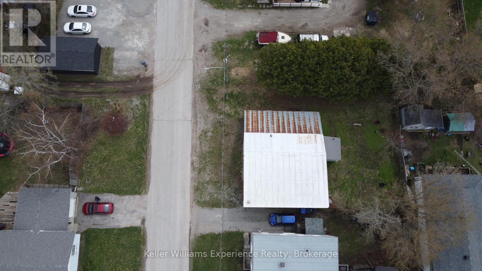 Photo 5 of 760 Second Avenue, Tay ON