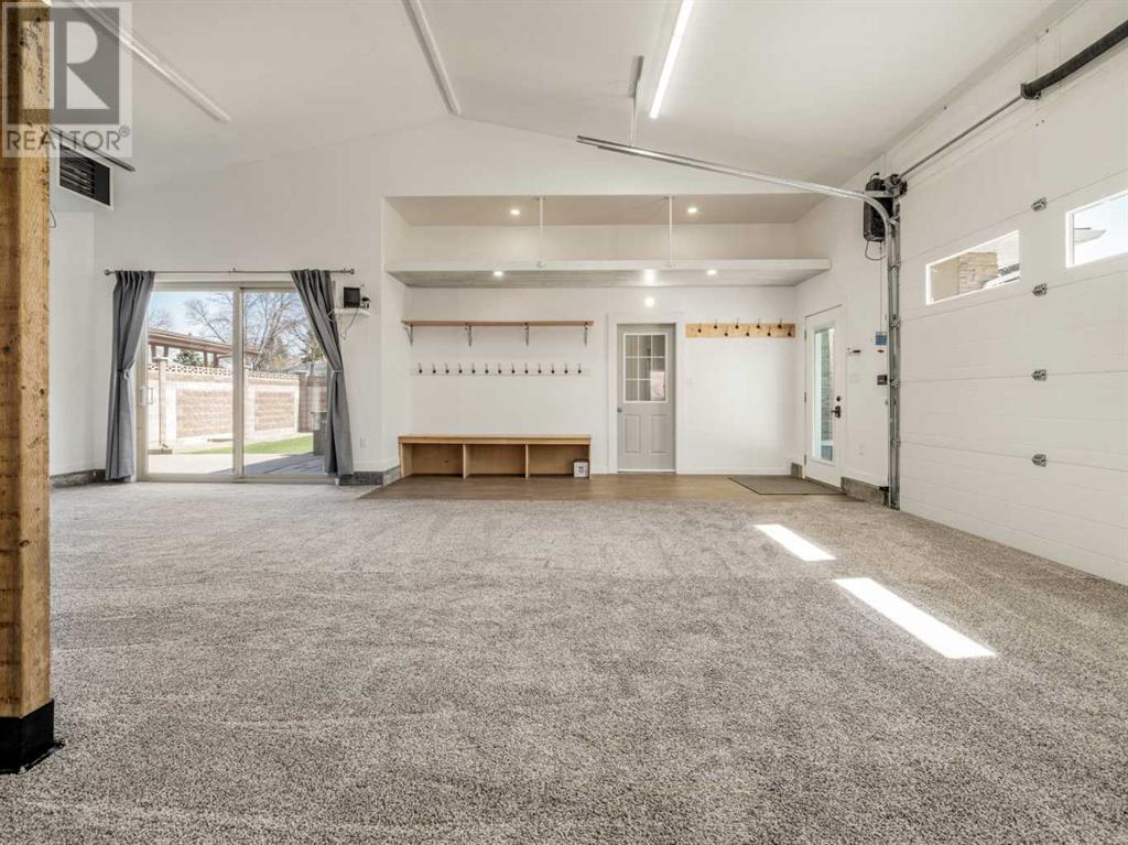 Single Family House Bungalow for Sale in   Avenue S Glendale Lethbridge 