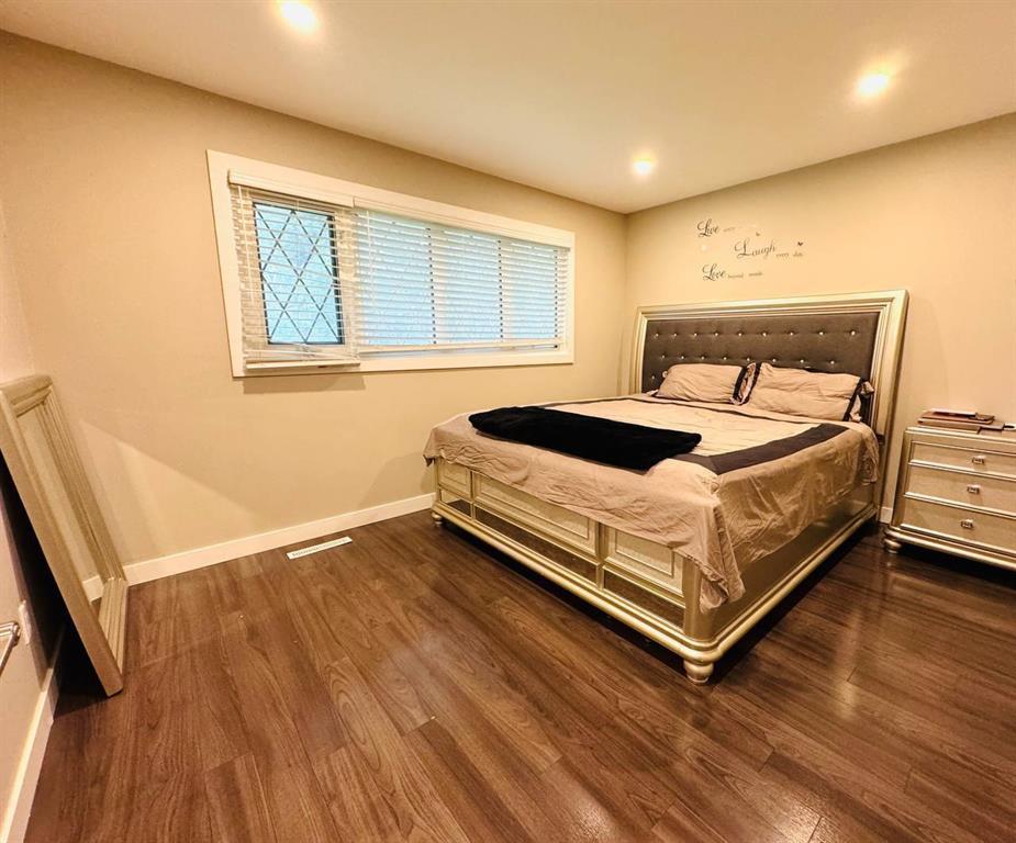 Photo 7 of 969 Crestview Park Drive, Winnipeg MB