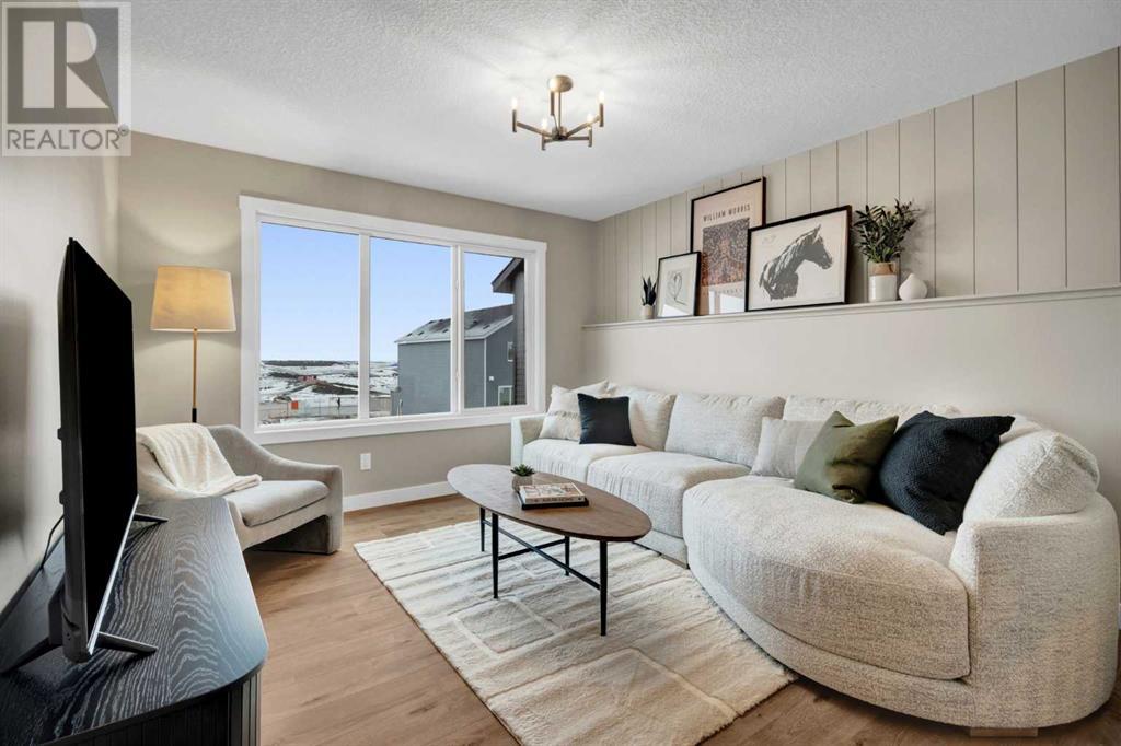 Single Family House for Sale in  Heirloom Drive SE Rangeview Calgary 