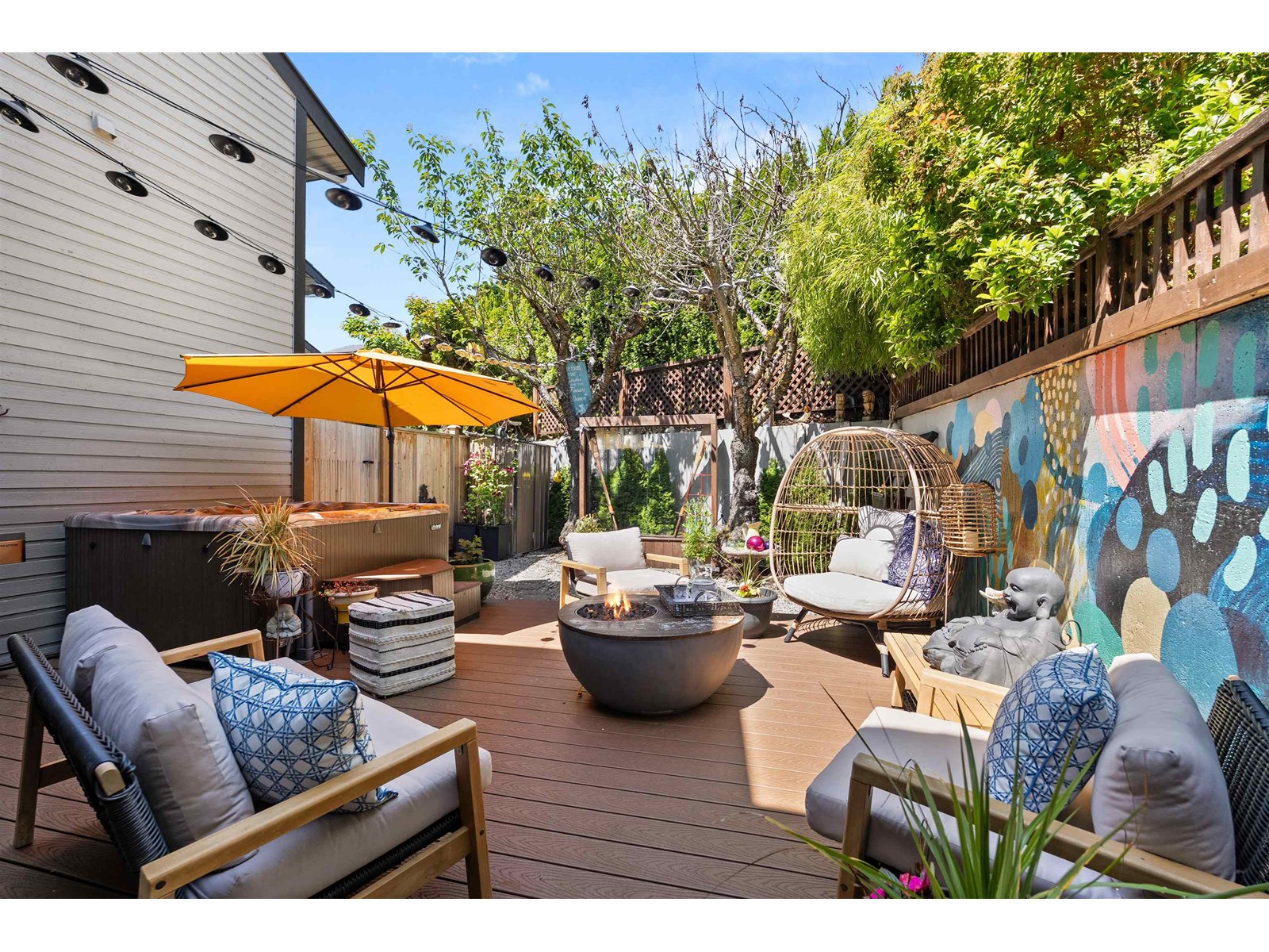4 14985 VICTORIA AVENUE, White Rock