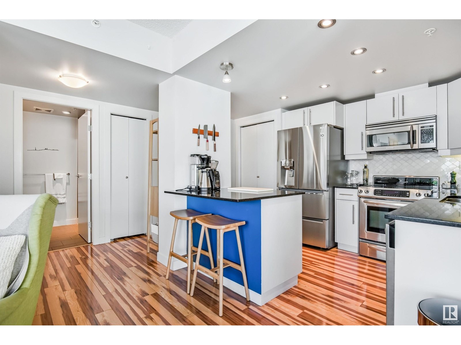 Photo 17 of 1003 10046 117 St Nw, Edmonton AB