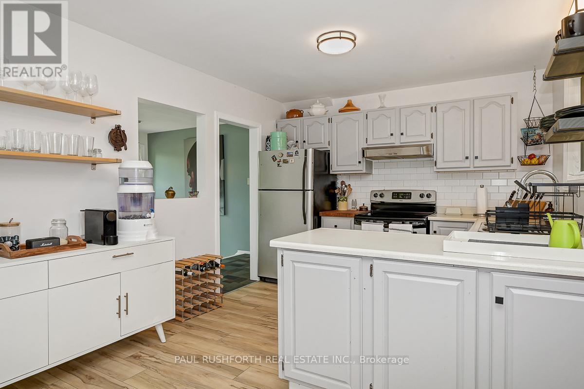 Photo 26 of 3153 Quesnel Drive S, Ottawa ON