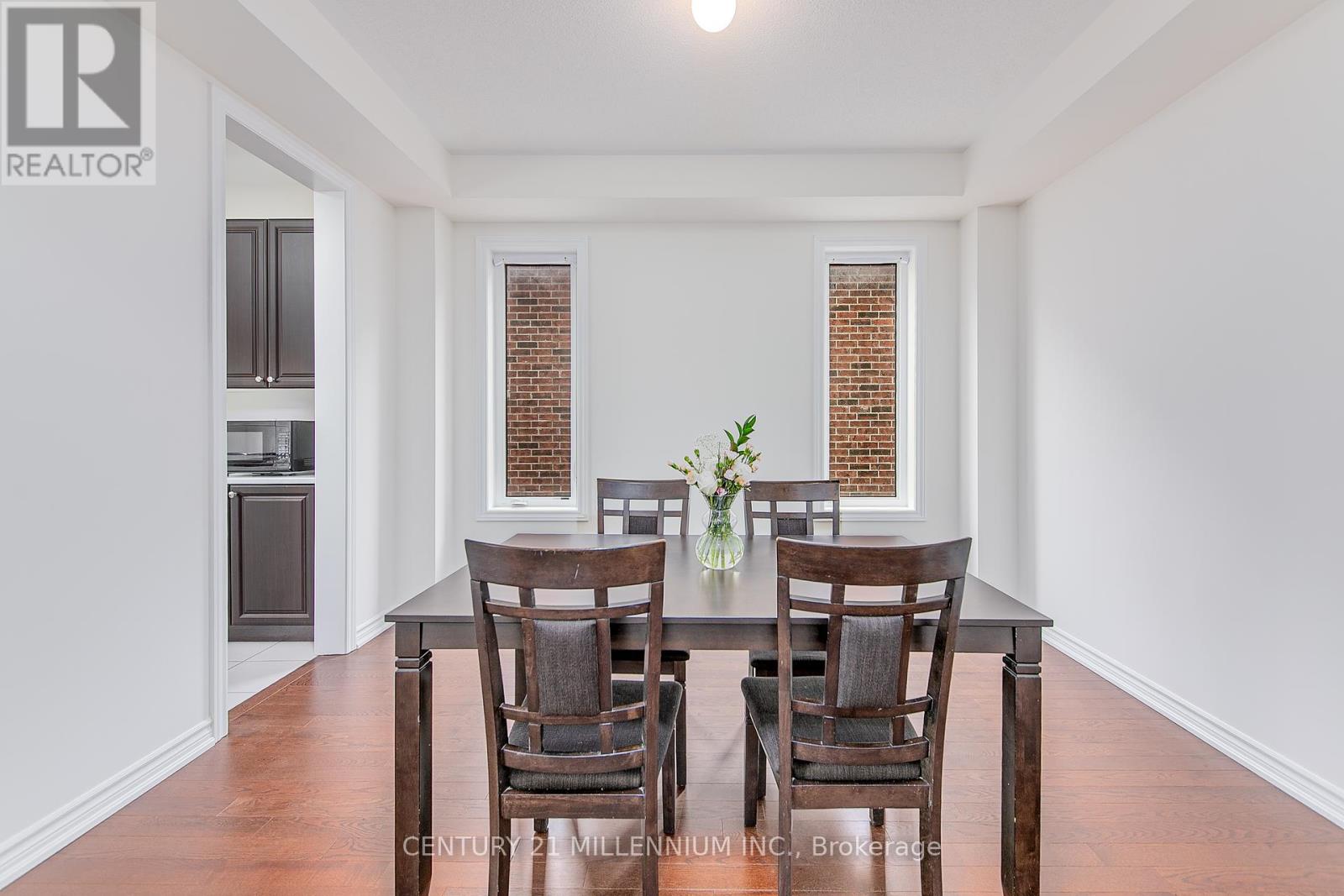 Photo 11 of 79 Rugman Crescent, Springwater ON