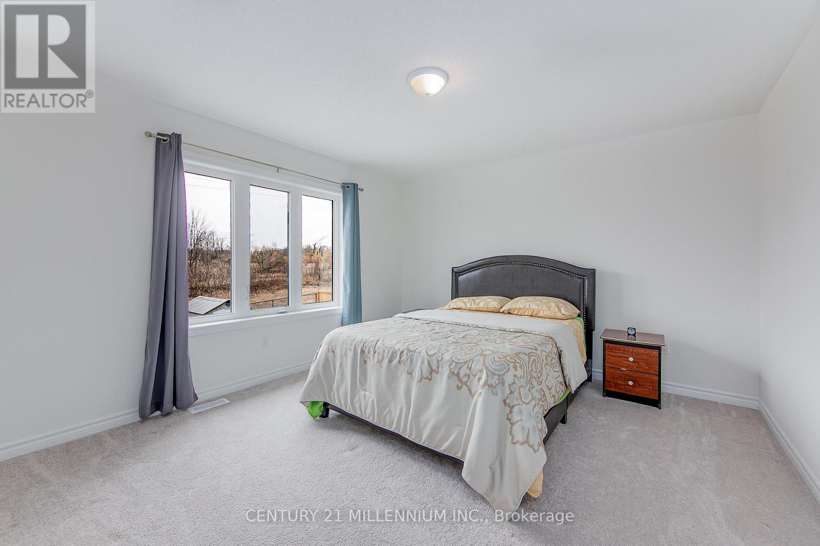 Photo 43 of 79 Rugman Crescent, Springwater ON