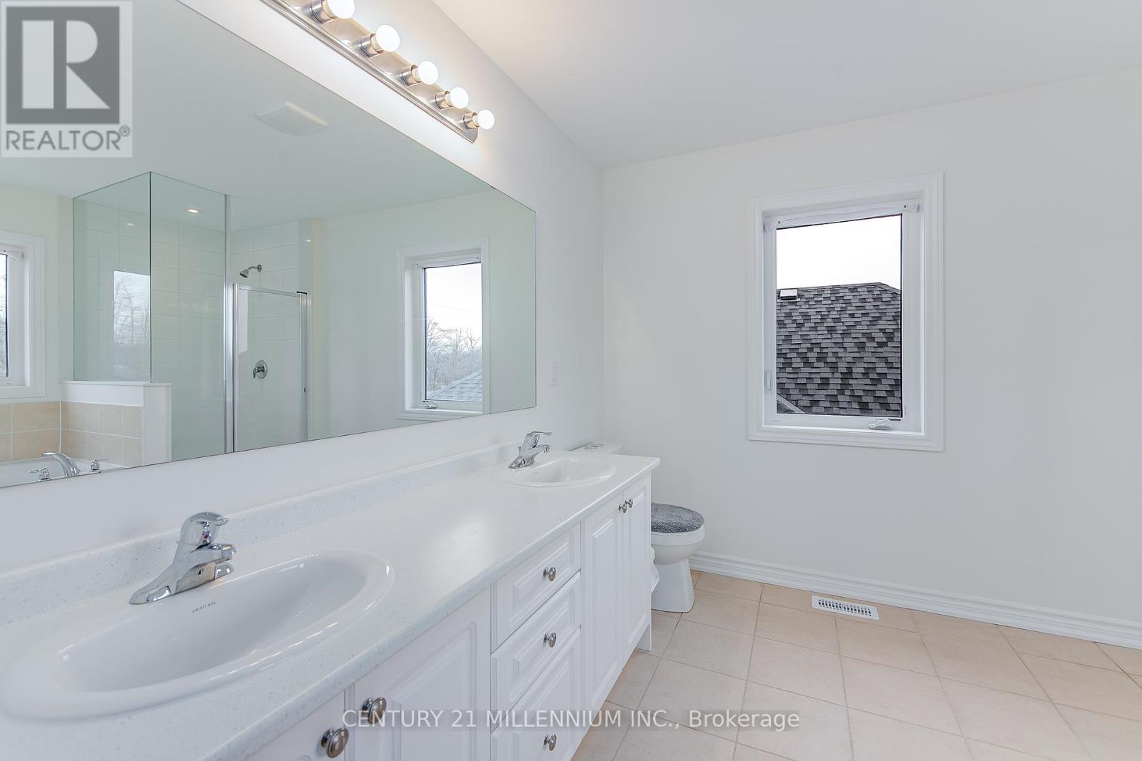 Photo 15 of 79 Rugman Crescent, Springwater ON