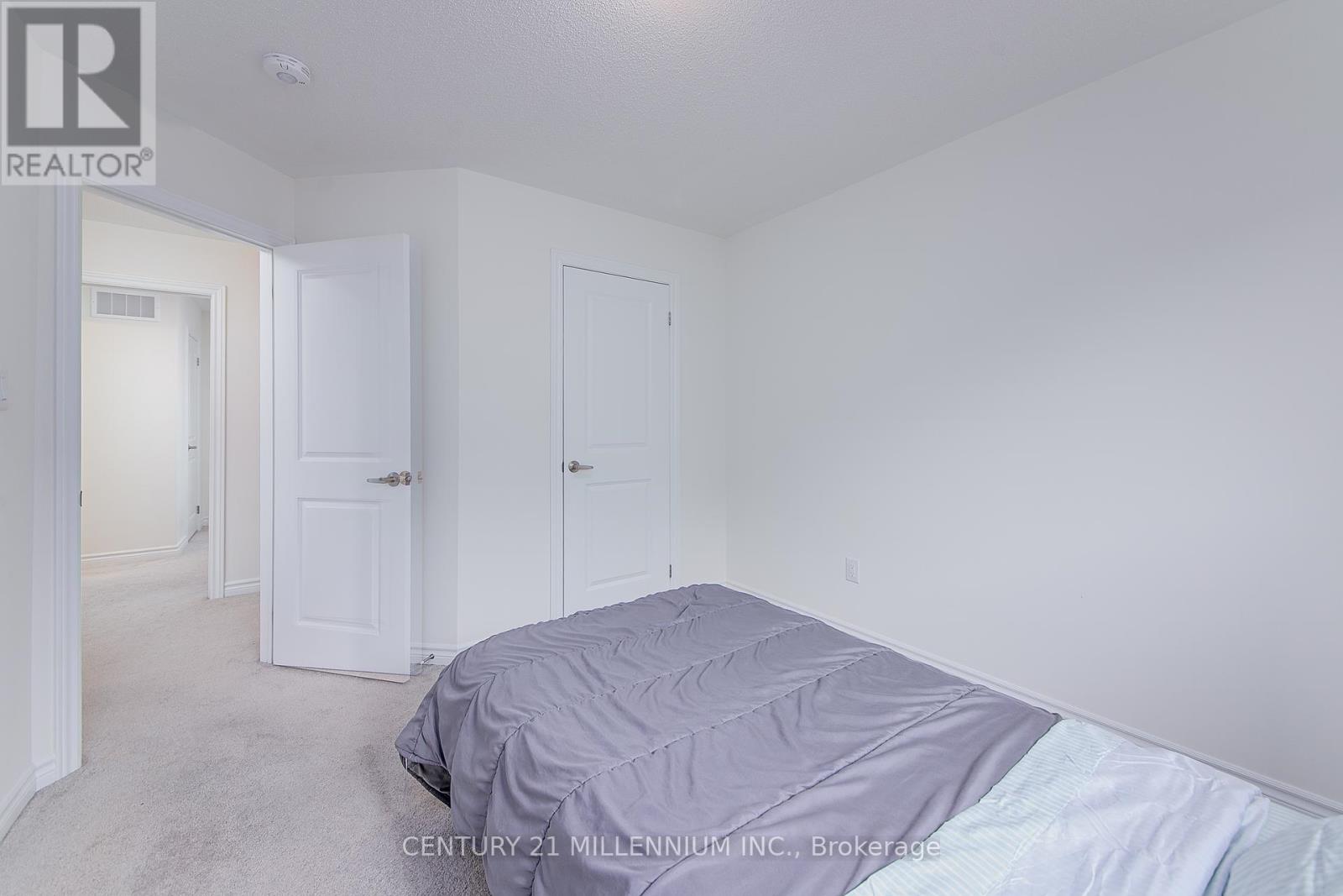Photo 26 of 79 Rugman Crescent, Springwater ON