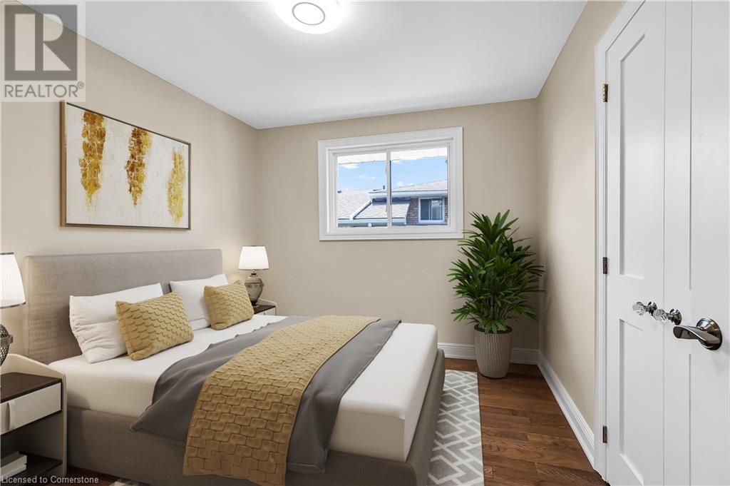 Photo 23 of 14 Glen Vista Drive, Hamilton ON