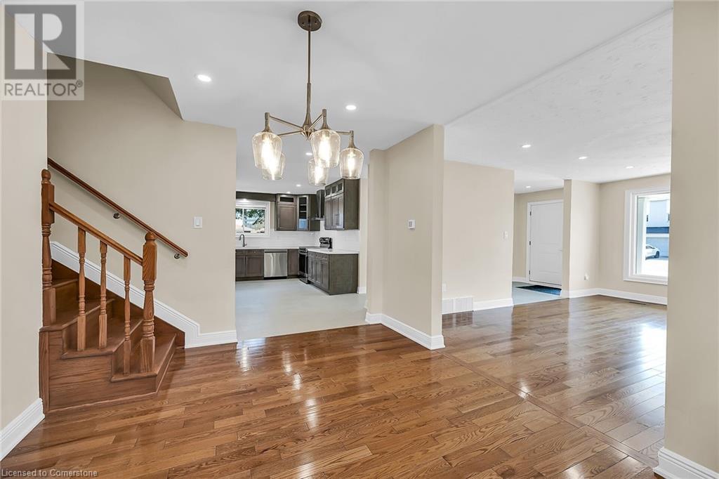 Photo 14 of 14 Glen Vista Drive, Hamilton ON