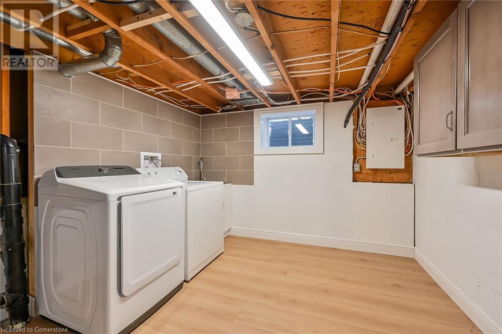 Photo 39 of 14 Glen Vista Drive, Hamilton ON
