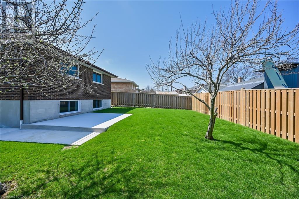 Photo 42 of 14 Glen Vista Drive, Hamilton ON